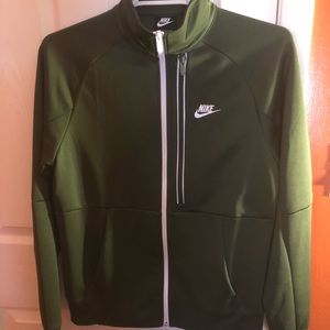 NIKE SWEATSHIRT